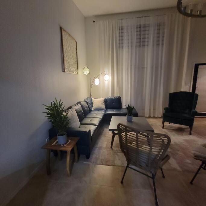 The Ritz Spa Sanctuary Hot Tub/Patio/Fam/Pet ラスクルーセス エクステリア 写真