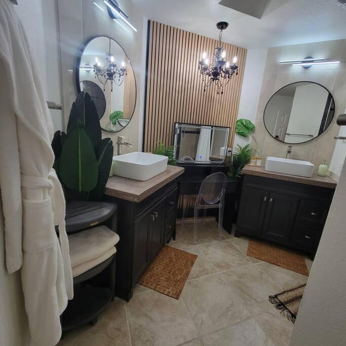 The Ritz Spa Sanctuary Hot Tub/Patio/Fam/Pet ラスクルーセス エクステリア 写真