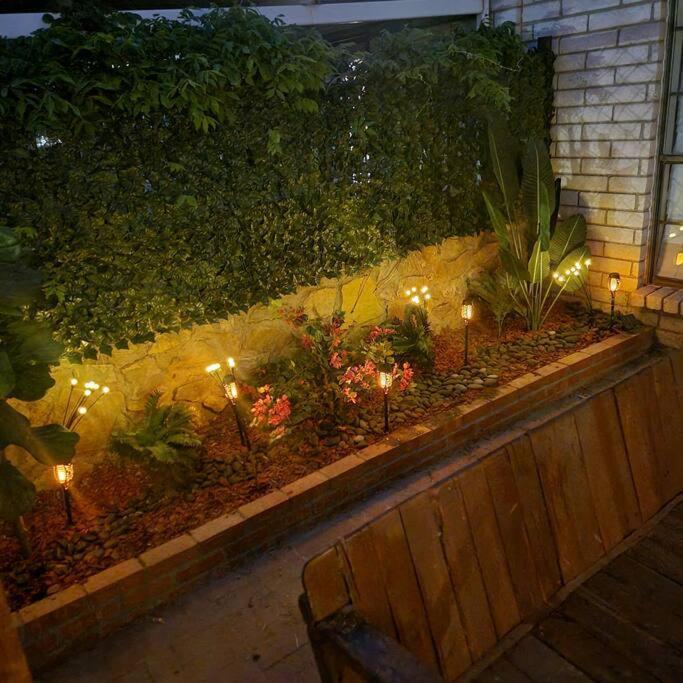 The Ritz Spa Sanctuary Hot Tub/Patio/Fam/Pet ラスクルーセス エクステリア 写真